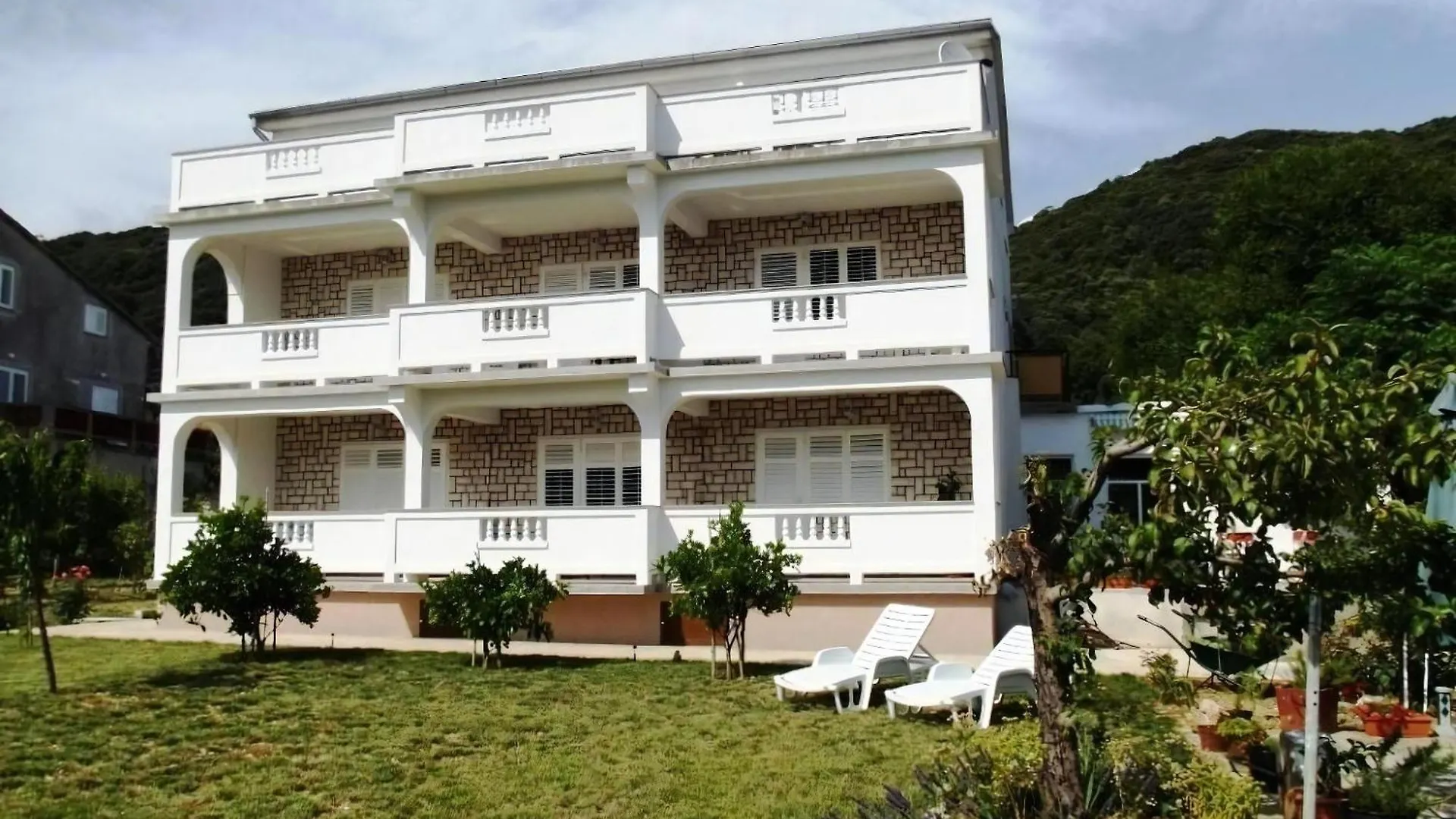 Wohnung Marica Mit Balkon Und Herrlichem Meerblick Supetarska Draga Croatia