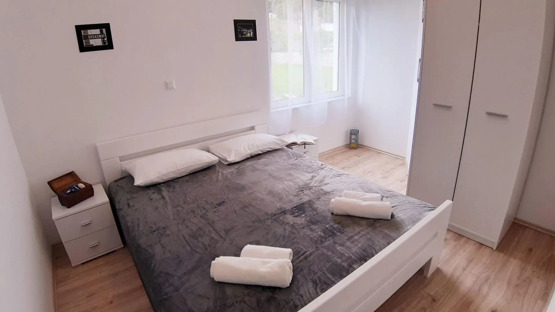 Apartment Wohnung Marica Mit Balkon Und Herrlichem Meerblick Supetarska Draga